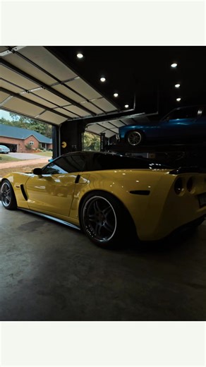 Save $100 dollars when you book a Ceramic coating service! Our Ceramic Coating service comes with a 50% paint correction to take care of swirls and scratches Limited time offer so hurry up! Let's protect your ride and make it shine Call/Text (4793184942 to book your appointment! #Ceramiccoating #paintprotectionfilm #windowtint #mobiledetailingservice #z06 #nwarkansas | Toledo's Dtl | Facebook