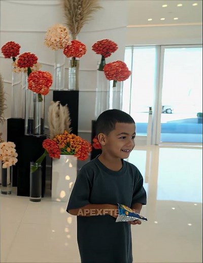 Georgina Makes Mateo Smile... Ronaldo Makes Him Panic! 😂