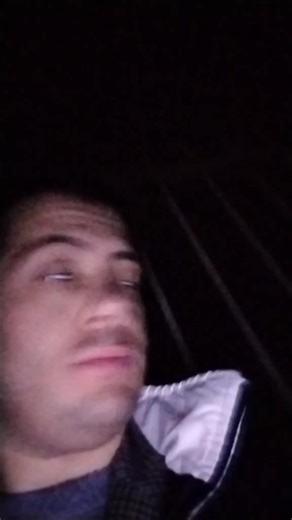 Video di Pennywise music Tim curry (@cosplaytimcurrymusic) con suono originale - Pennywise music Tim curry