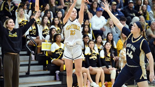 Big performances, big wins in girls basketball playoff openers