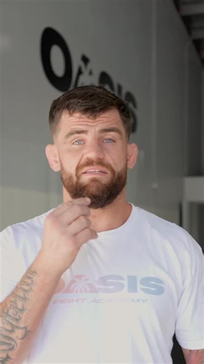 Oasis Fight Academy on Instagram: "This exact technique won me two fights by knockout & I’ve broken it down for you in just 30 seconds.🤫Try it out and let me know how it goes! Follow for more tips like this every week. 👊🏼"