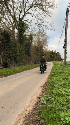 49K views · 4.3K reactions | A quick look at the 1941 Norton 16H that...