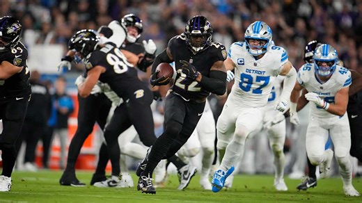 Highlight: Derrick Henry Goes Untouched for 28-Yard Touchdown