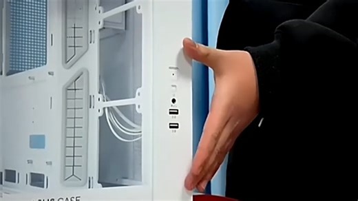 华硕新品海景房机箱海王星A02，四面快拆设计硅胶58