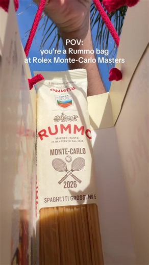 Yes, that’s a Rummo bag at Monte Carlo Masters. Come find us at the stand. #Pastarummo #LentaLavorazione #RolexMonteCarloMasters #atp