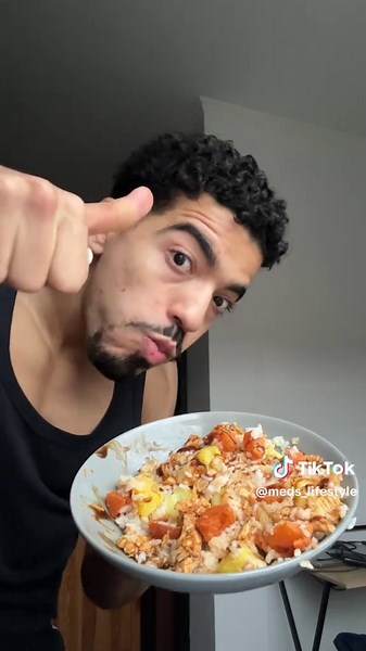 20 Days Out: Fitness Journey Vlog Insights