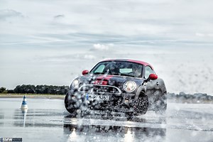 MINI Driving Experience - Photo Gallery