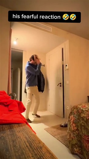 Funny scare prank #scare #prank #funny #scareprank #fyp | Prank Videos