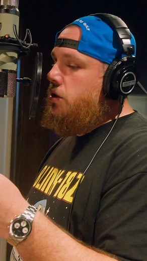 Luke Combs  on Instagram: "While I was at it, went ahead and finished 15 Minutes too"