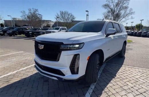 2024 Cadillac Escalade V-Series凯迪拉克凯雷德V系 试驾体验 - 鼻祖级