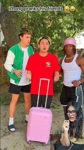 Zhong pranks his friends 😆😂 #funny #comedy #pranks