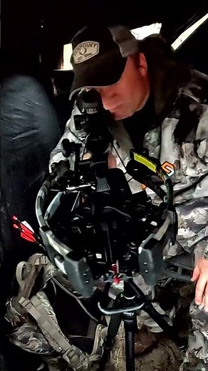 The ALL-NEW TX440 Crossbow from TenPoint #hunting #crossbow