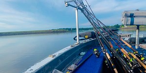 Hiking with Hailey: Fishing with Tony Adams at Lakepoint State Park
