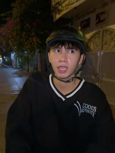 Video của Kiệt No Five (@giakiet_2005) với bản nhạc nhạc nền - ĐƯỜNG DÂY RAP