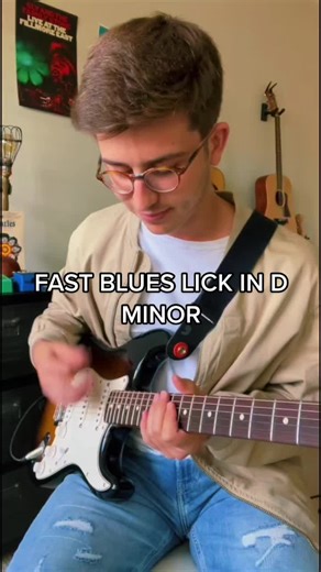 Fast Blues Guitar Lick in D Minor Tutorial