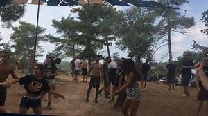 When the music is good, everyone comes to share this moment ❤️🙏 | Static Movement