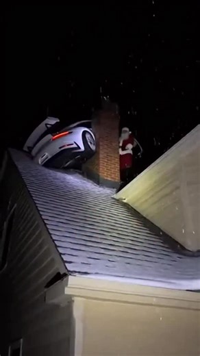 Caught red-handed 🎅🏼👀 This is the real reason you didn’t wake up to a GT3 RS under the tree this morning.🏎️🎄🏎️ Good news though… we can help make your current car faster 😏 👉 Click the link in our bio or call now to discover the Eurofed Difference. #eurofed #santa #christmas #caughtredhanded #porsche | Eurofed - Atlanta