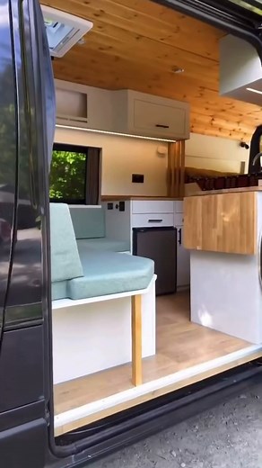 This bespoke campervan by @campervan.explorers is built on a 6m Citroën Relay chassis, long enough to fit a fixed bed, a full kitchen counter, an L-shaped lounge, and smart overhead storage. Whether it’s a quick weekend escape or a long-haul roadtrip, this build is made for overland nature trips and making unforgettable memories along the way. Tag someone who’s dreaming of vanlife. 🚐🌿 #projectvanlife #diycampervan #customcampervan #vanlifeuk #campervanexplorers #citroenrelay #campervanconversi