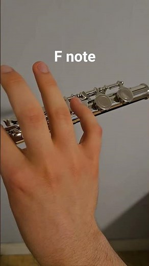 how to play F note on flute
