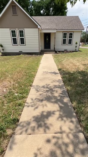 📍801 Acree Street, Waco, Tx! Looking for an Air B&B?🏡 Remodeled home right here in Waco, Tx is coming soon and won’t last long. Reach out now to secure your new home! 🛋️ #waco #realestate #hometour #dreamhome #texas #fyp #texashomes #wacotx #capcut #reel #texas #capcut