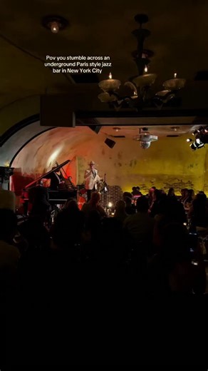 NYC’s hidden jazz gem 🎷✨ — The Django is a subterranean club with vaulted ceilings, Parisian-inspired design, and live jazz 7 nights a week. Add craft cocktails dinner, and it’s a night to remember. @thedjangonyc 📍The Roxy Hotel, Cellar Level, 2 6th Ave, Tribeca 🎥: @johann.morais #newyorklocals | New York Locals