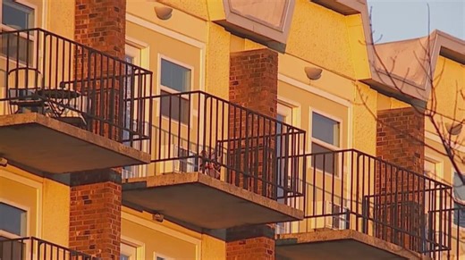 Greensboro apartment building deemed unsafe, 180 tenants evacuated