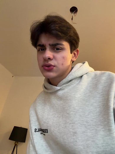 Videos de josestrd (@josestrd._) con “Que Sensación - Remix - Jezzy & Arcángel”