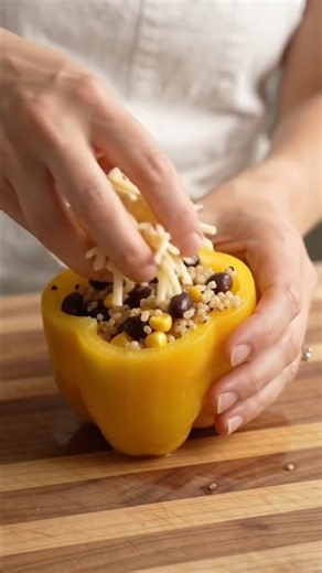 Quinoa Black Beans Stuffed peppers/ #trending #shorts #viral #ytshorts