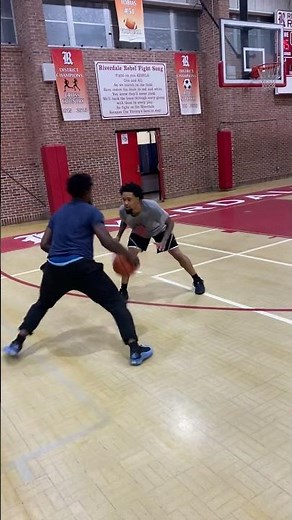 #basketball #contentcreator #ballislife #1v1