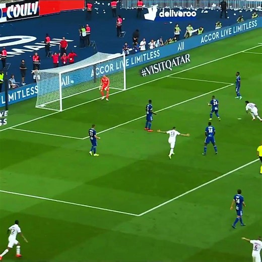 ⚽🔥 ABSOLUTE INSANITY! The Greatest Bicycle Kick Goals Ever Scored! 🚀😱 #messi #ronaldo #bycycle