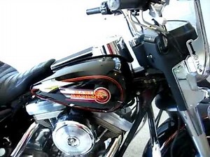 1993 Harley-Davidson FLHS Electra Glide Sport.