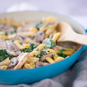 2M views · 22K shares | Chicken & Mushroom Penne Pasta. Find Recipe: https://taste.md/2cXxOvR | Nourish by Tastemade | Facebook