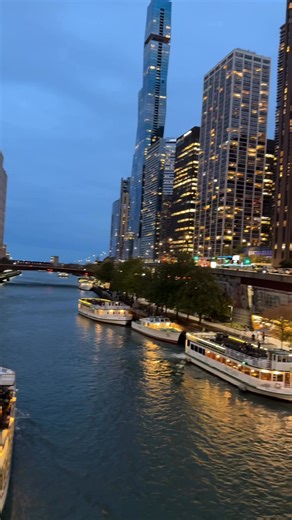 166K views · 9.6K reactions | River Chicago  the beautiful architecture | Travel With Me | Facebook