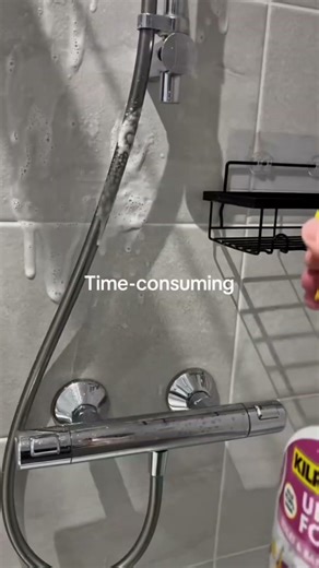 This shower cleaner robot even gets in between the tiles 😭🙌🏼 #windowcleanerrobot #household
