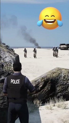 GTA V 泰坦时钟王竟然和军事打起来了!😲 #gta5mods #titanclockman #officerck