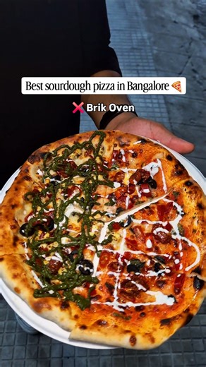 Best sourdough pizza in Bangalore #bangalore #food #shorts #pizza #sourdough #pizzaartist #bestpizza