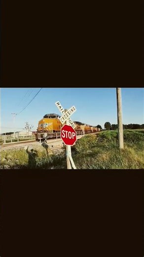 #unionpacific#uprr#train#railfanning#railfan#railroad#norfolksouthern#csxtransportation #csxrailroad