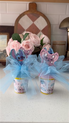 Sierra Miller | Content Creator on Instagram: "Sensory dough Stitch party favors for under $3 each! 🌸 I found these character doughs at Dollar Tree so I sadly can’t link them for you guys but comment LINK to shop everything else! 🔗 . . . . . . #stitchparty #stitchbirthday #stitchbirthdayparty #stitchpartydecor #stitchpartyfavors #diypartyfavors #stitchandangel #dollartreefinds #dollartreecrafts #sensorydough #liloandstitchparty"