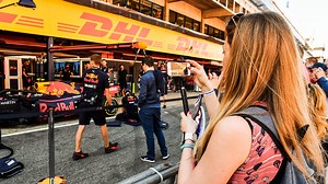 28 reactions | Pit Lane Walks are even better when they're *exclusive* to our guests.‍♂️ Included in our Starter, Trophy, Hero & Premier Packages, you’ll get an up-close look as the teams prepare for the weekend ahead... #ExperienceF1 | F1 Experiences | Facebook