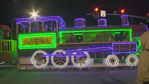 Krewe of Titans Crazy Train, Jr. Titans rolls in Slidell