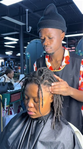 Discover Trendy Dreadlock Styles for Ladies