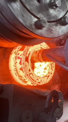 Inside the forging factory 🔩Precision is Key: Blacksmithing Techniques Revealed! #forging #factory #process #manufacturer #blacksmith #fblifestyle | Blacksmith World