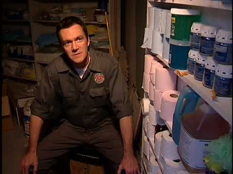 Scrubs - The Janitor Neil Flynn . behind the scenes interview.