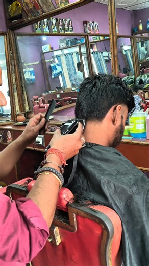 How to do a low taper fade ✂️ 👍 #shorts #shortsfeed #viral #trend #fade #haircut #dhiraj_salon
