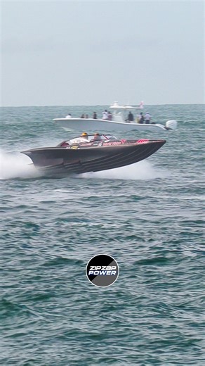 ZipZapPOWER | Go Racing! #offshoreracing #boatracing #speed #speedboat | Instagram