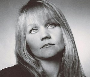 The beginner's guide to Eva Cassid's six best songs