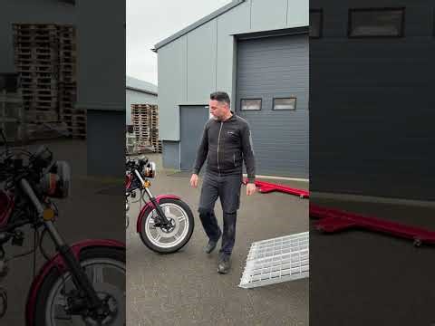 New Arrivals Honda CBX1000Z and Kawasaki Z1300