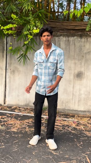 BOOF VLOGS on Instagram: "Dance mode ❤️"