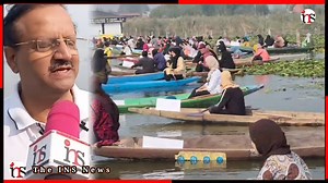 68K views · 3.5K reactions | First Women's Grand Boat Race at Dal Lake attracts Tourists in Srinagar.. Reports : Zahoor Zargar | The INS News | Facebook