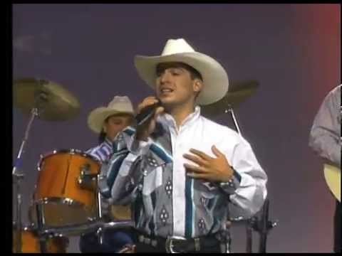 Bobby Pulido - "Desvelado"